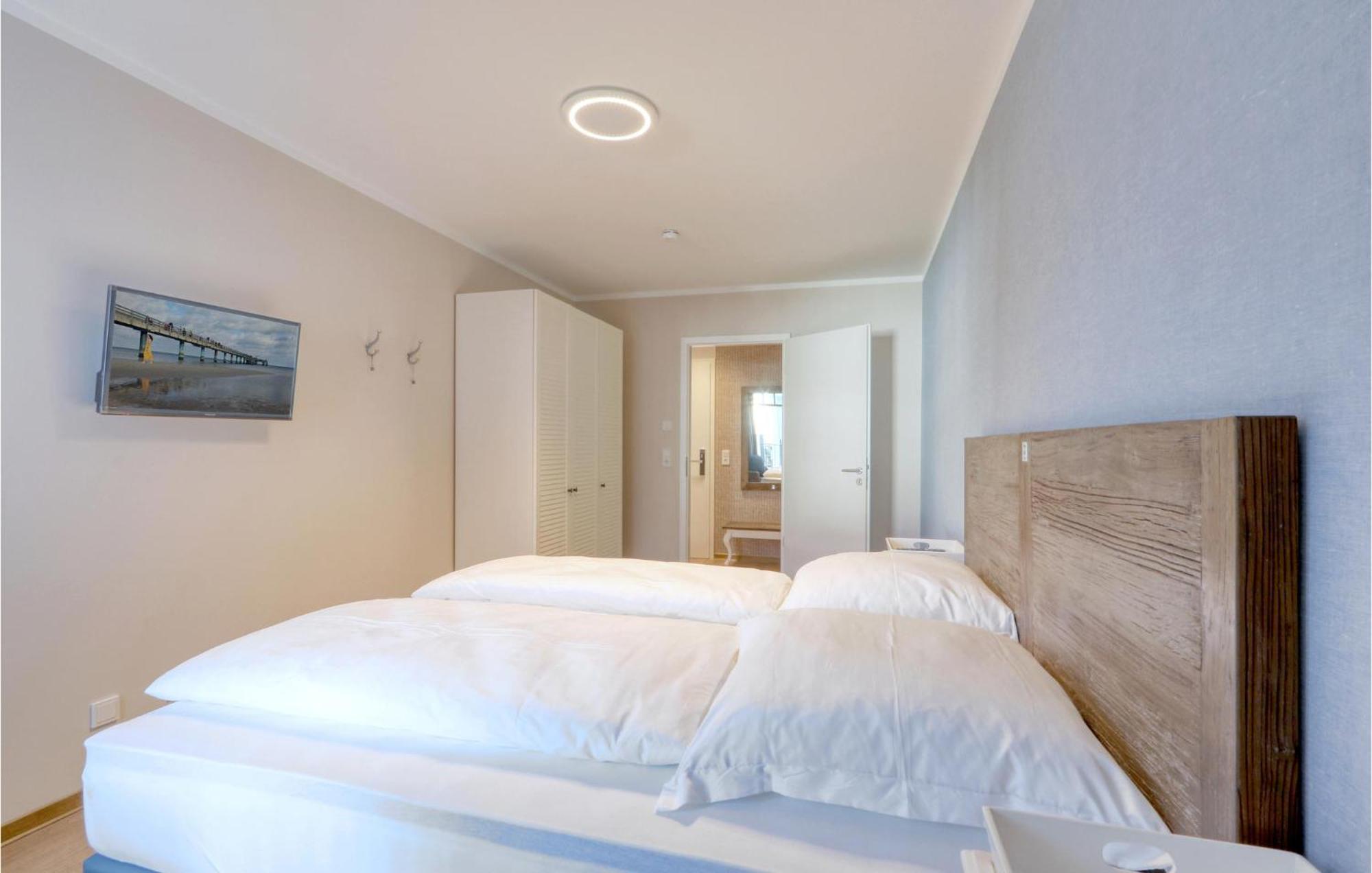 Awesome apartment in Ostseebad Boltenhagen with 1 Bedrooms, Sauna&WiFi Buitenkant foto